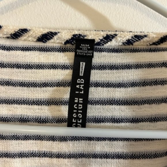 Design Lab blouse, striped top with white mesh bottom, size Medium - Picture 4 of 4